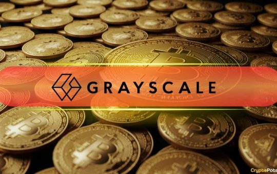 Grayscale Sees Huge Bitcoin ETF Outflow, But Record Inflow for VanEck
