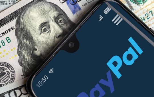 PayPal Wants 20 Million Merchants Using PYUSD Stablecoin by End of 2025