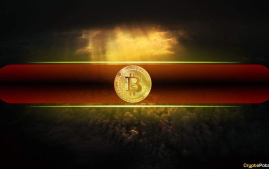 Yearly Low in Bitcoin Network Activity Hints at Possible Price Drop to $86K: CryptoQuant