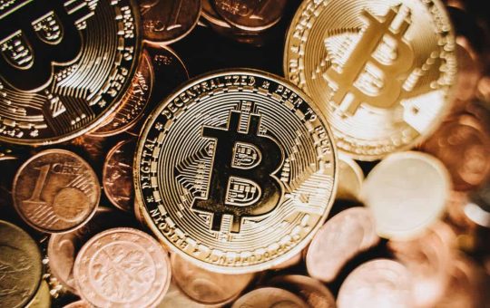 Bitcoin Isn’t Digital Gold Yet — But There’s a Silver Lining, Says CryptoQuant Founder