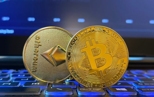 Bulls March On: Bitcoin and Ether ETFs Add More Than $420 Million Combined