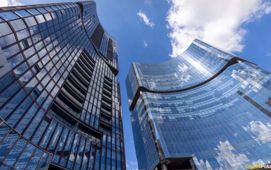 Crypto-Native Asset Managers Grow From $1 Billion to Over $4 Billion in Onchain Capital