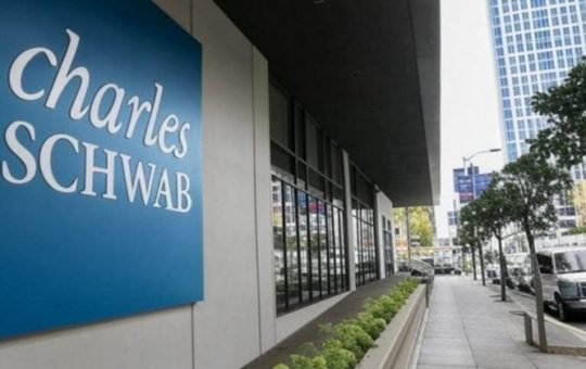 Charles Schwab ready to compete directly with Coinbase on Bitcoin, crypto offerings, says CEO