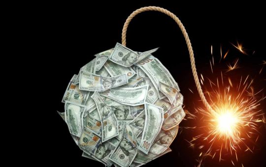 US Tariffs on BRICS Could Deepen Global De-Dollarization Trend, Economist Warns