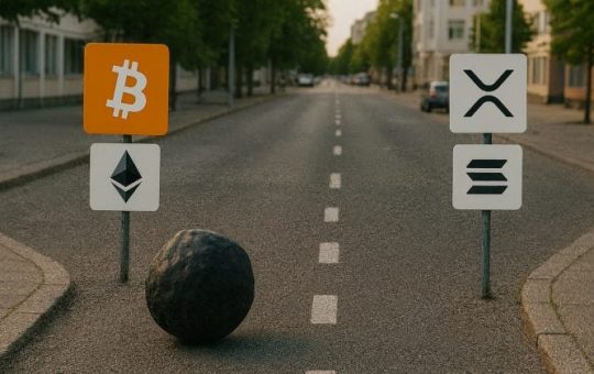 BlackRock rules out XRP and SOL ETFs despite Ripple-SEC case closure