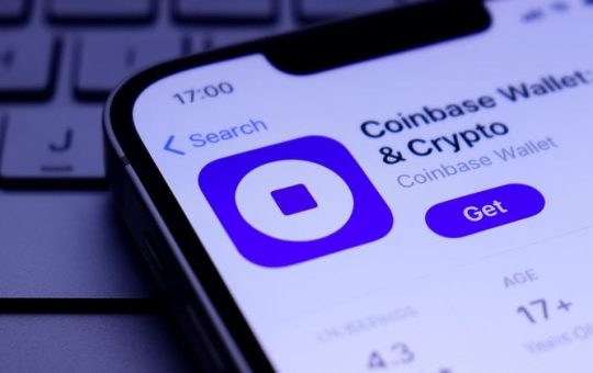 Coinbase is adding DEX trading to Coinbase app, starting with Base-native tokens
