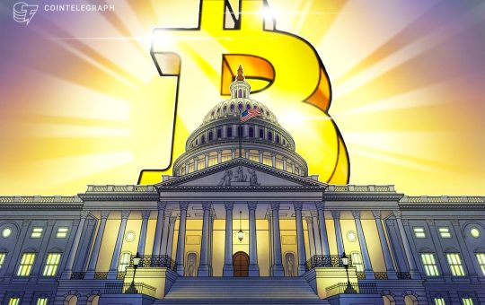 Bitcoin Hits $118K After US Gov Shutdown: What’s Next?