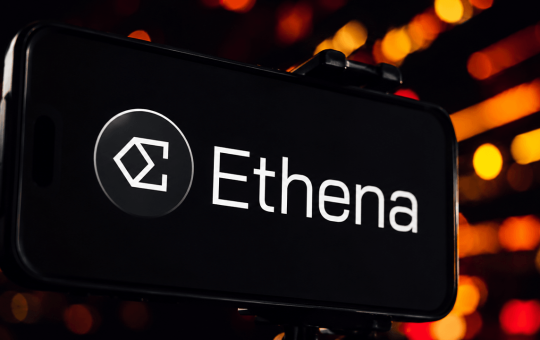 Coinbase Ventures Invests in ENA as Ethena Scales USDe Beyond $1B