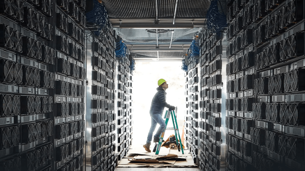 Bitcoin Miners Bank Strong September as Difficulty Barely Budges